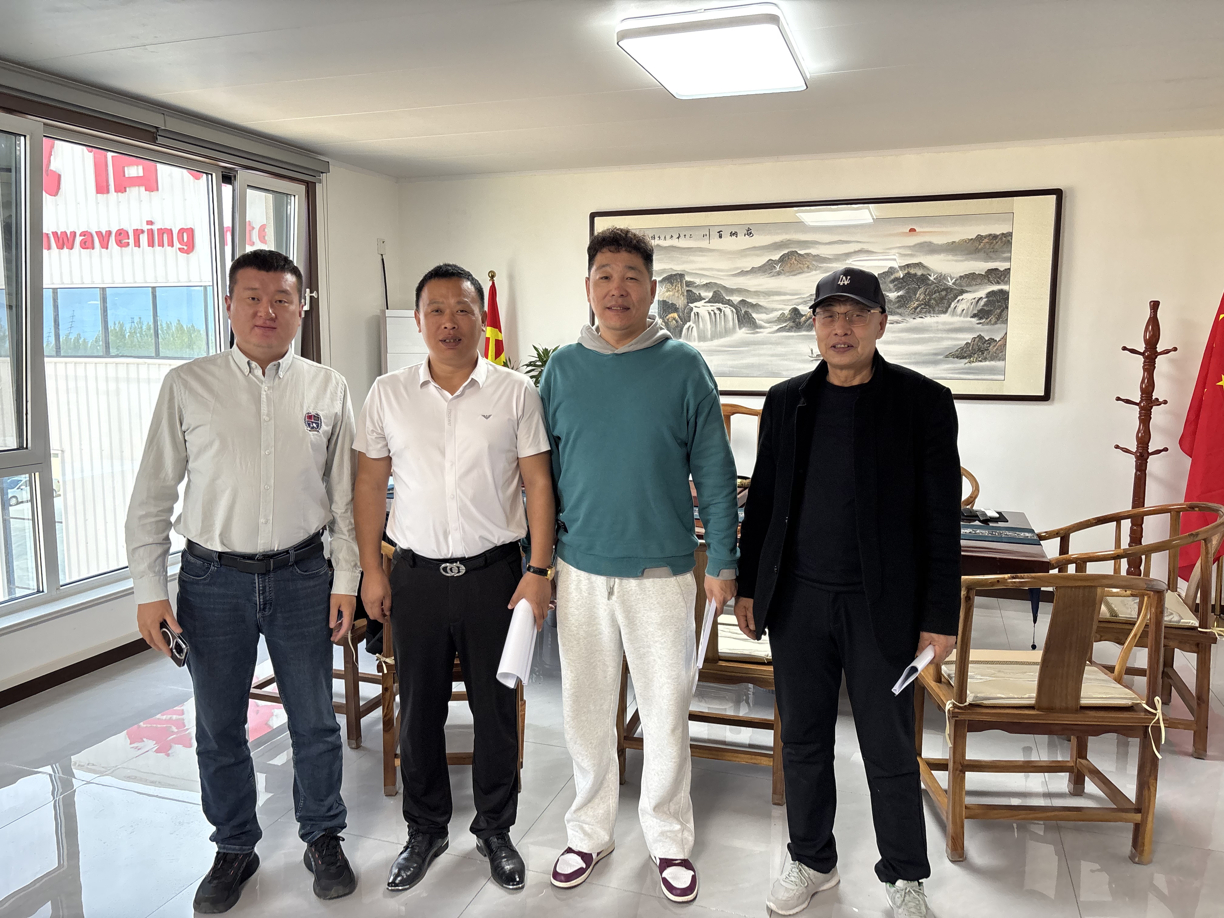 Matagumpay na Nilagdaan ng Qingzhou Jinqi ang Order ng Gold Mining at Beneficiation Equipment sa mga Customer ng Mongolian